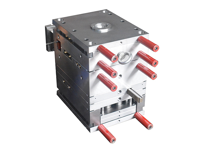 精密塑料模具700 精密塑料模具700