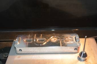 影響塑料模具鋼的壽命的因素有哪些？