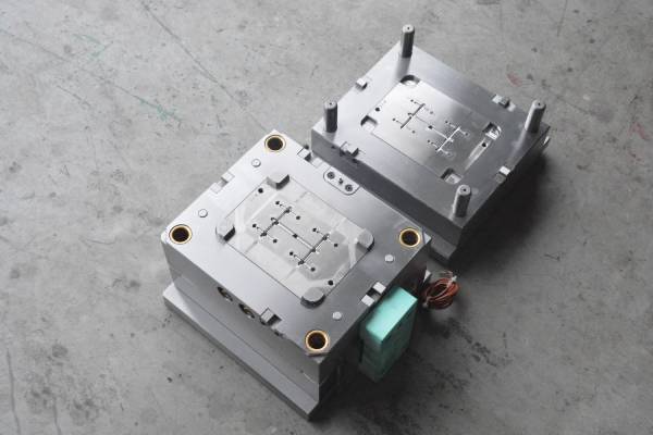 塑膠模具定制加工 塑膠模具定制加工