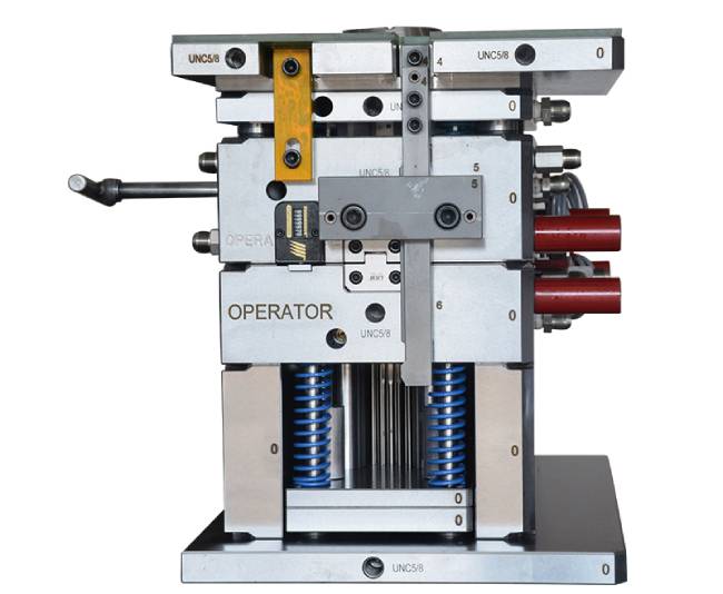 銘洋宇通注塑模具加工廠 銘洋宇通注塑模具加工廠