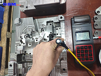 注塑模具制造有哪些常用的質量檢測設備？（二）