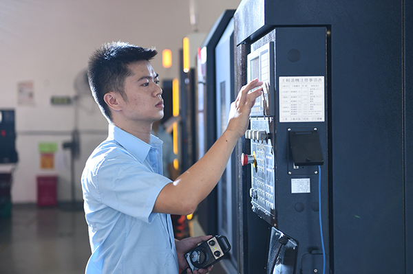 塑料模具加工 塑料模具加工