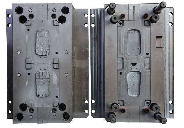 雙色模具生產(chǎn)廠家(1) 雙色模具生產(chǎn)廠家(1)