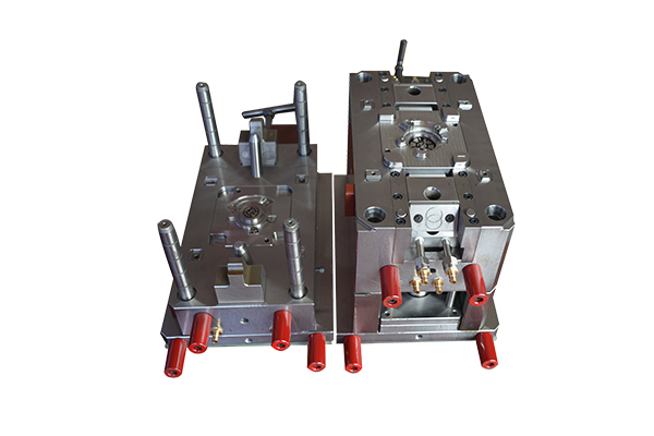 深圳精密模具有限公司 深圳精密模具有限公司