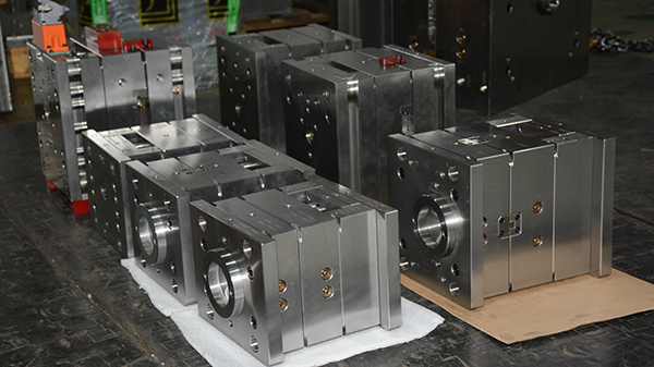 深圳注塑模具加工 深圳注塑模具加工