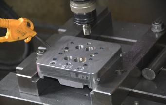 模具加工與模具制造：技術(shù)之路，如何選擇？